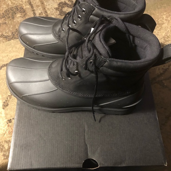 Men UGG Gatson Mid - Picture 6 of 7